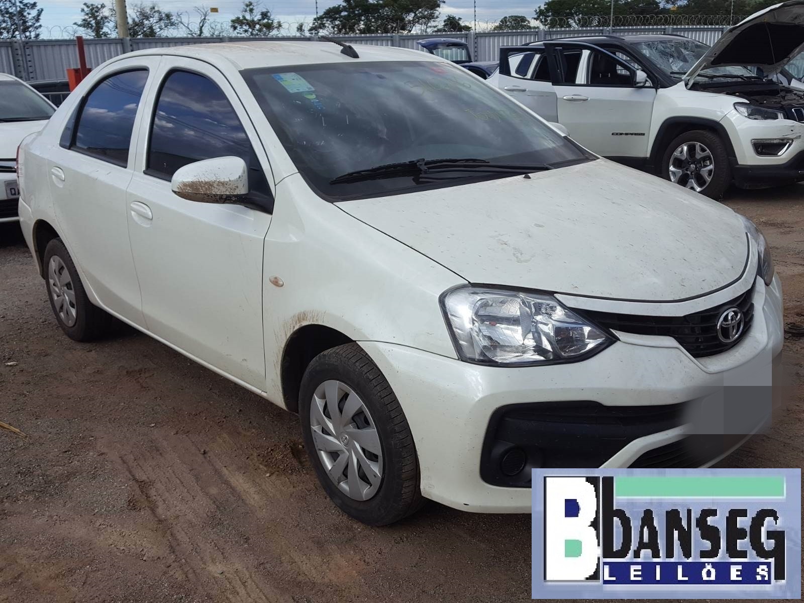 TOYOTA ETIOS SEDA X 1.5 16V DUAL VVT-I 2017/2018 