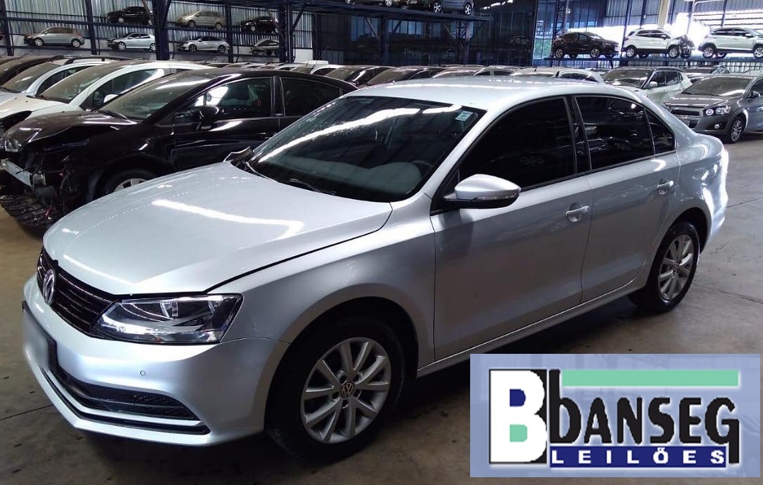 VOLKSWAGEN JETTA TRENDLINE AUT 2.0 2014/2015 