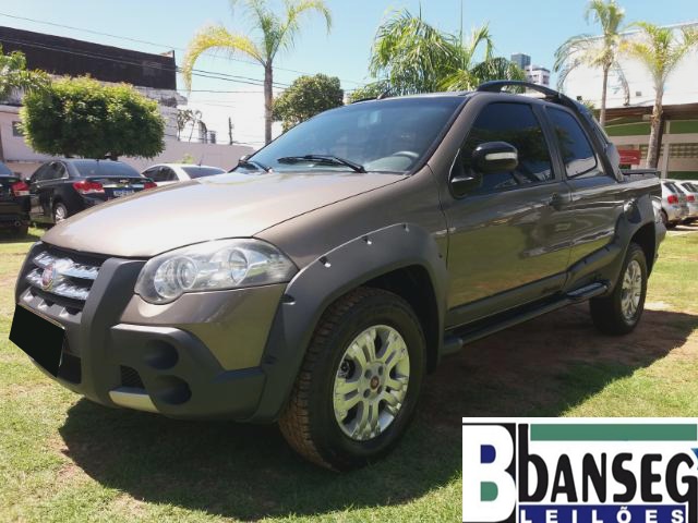 ​FIAT STRADA ADVENTURE 1.8 ANO 2010/2011