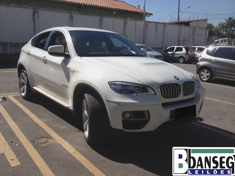 ​BMW X6 (XDRIVE50I) 4.4 V-8 BI-TURBO GAS. (IMP.) 4P 2013/2014