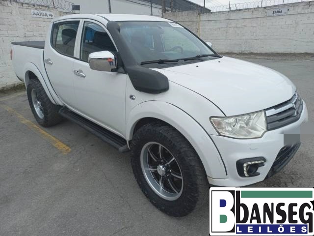 ​MITSUBISHI L200 TRITON GL 3.2 TURBO ANO 2018