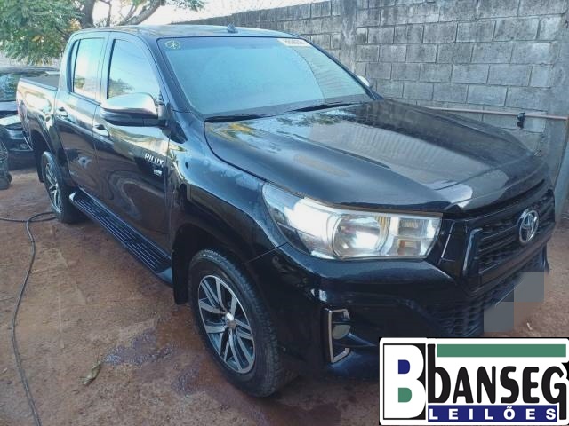 ​TOYOTA HILUX CD SRV 2.7 16V VVT-I ANO 2020